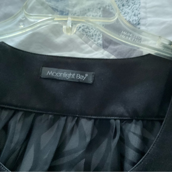 MOONLIGHT BAY, ABSTRACT MUIT-COLOUR BLOUSE, SIZE: L - Picture 11 of 11